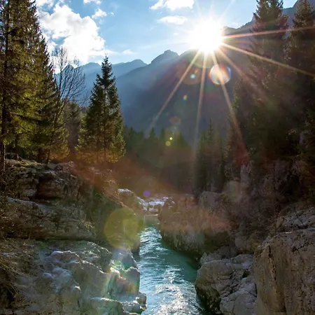 Primus Near Gorge - Happy Soča