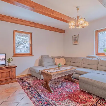 Chalet Primus In Valley - Happy