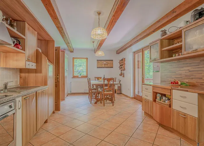 Primus Near Gorge - Happy Шале *